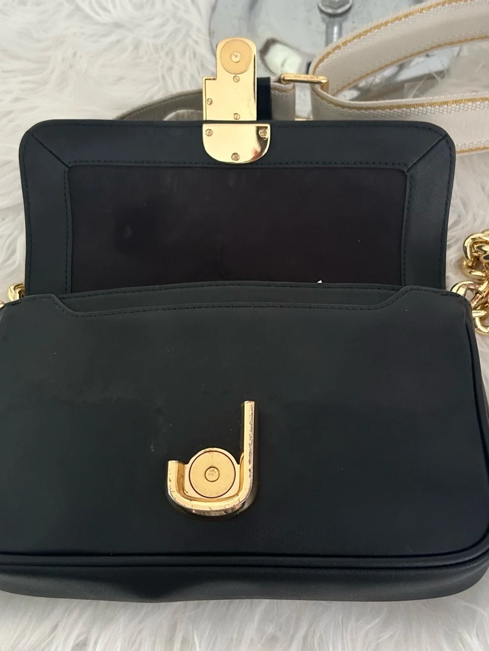 Marc Jacobs The J Marc Mini Black Leather Shoulder Crossbody Bag Chain Strap